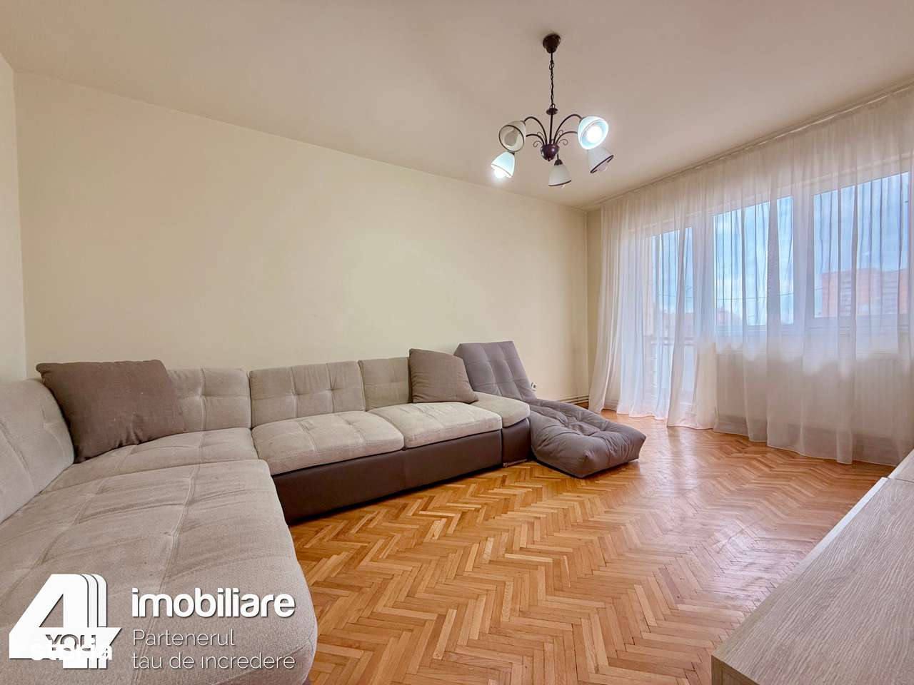 Apartament 3 camere Piața Gării,95 mp,et.2/4 mobilat,utilat +termotecă - Imagine principală: 2/14