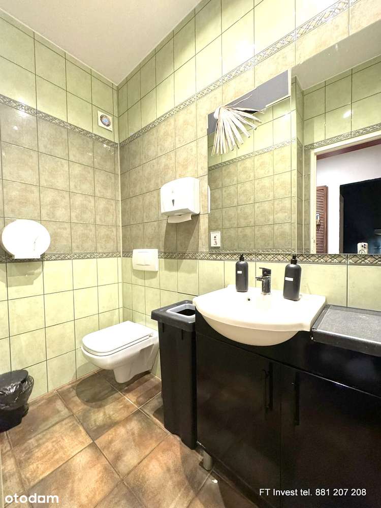 piękny lokal z ogromnymi witrynami Centrum Wrocławia-19