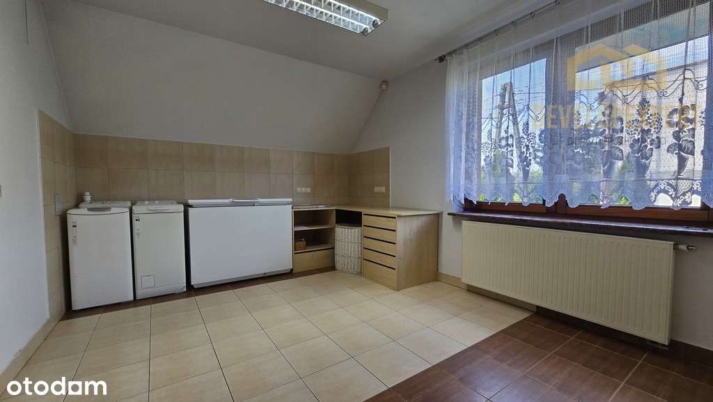 Dom do wprowadzenia w idealnej lokalizacji-13