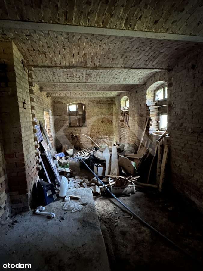 Dwa mieszkania w domu wielorodzinnym-17