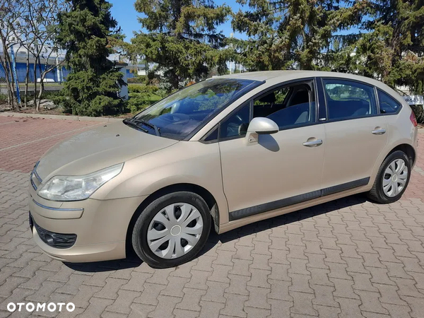 Citroën C4 1.6 HDi Impress - 1