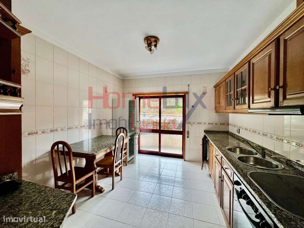 Apartamento T4 em Lamego - Grande imagem: 2/32