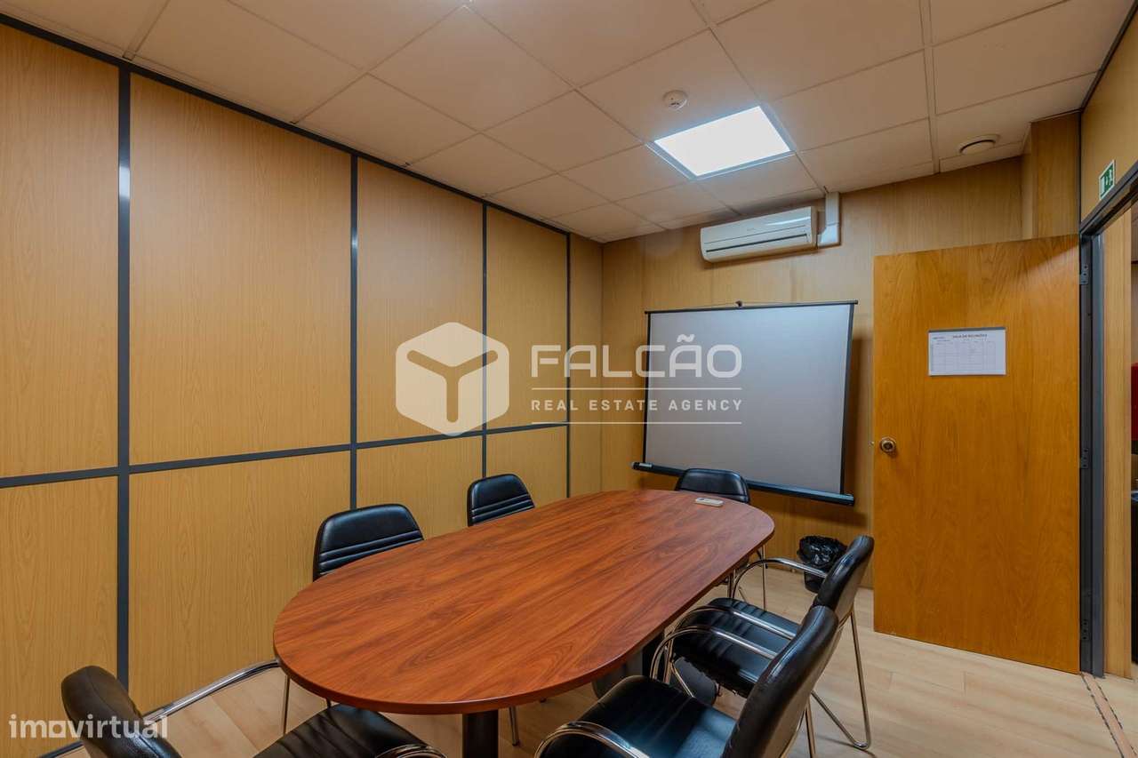 Loja  Venda em Algés, Linda-a-Velha e Cruz Quebrada-Dafundo,Oeiras-9