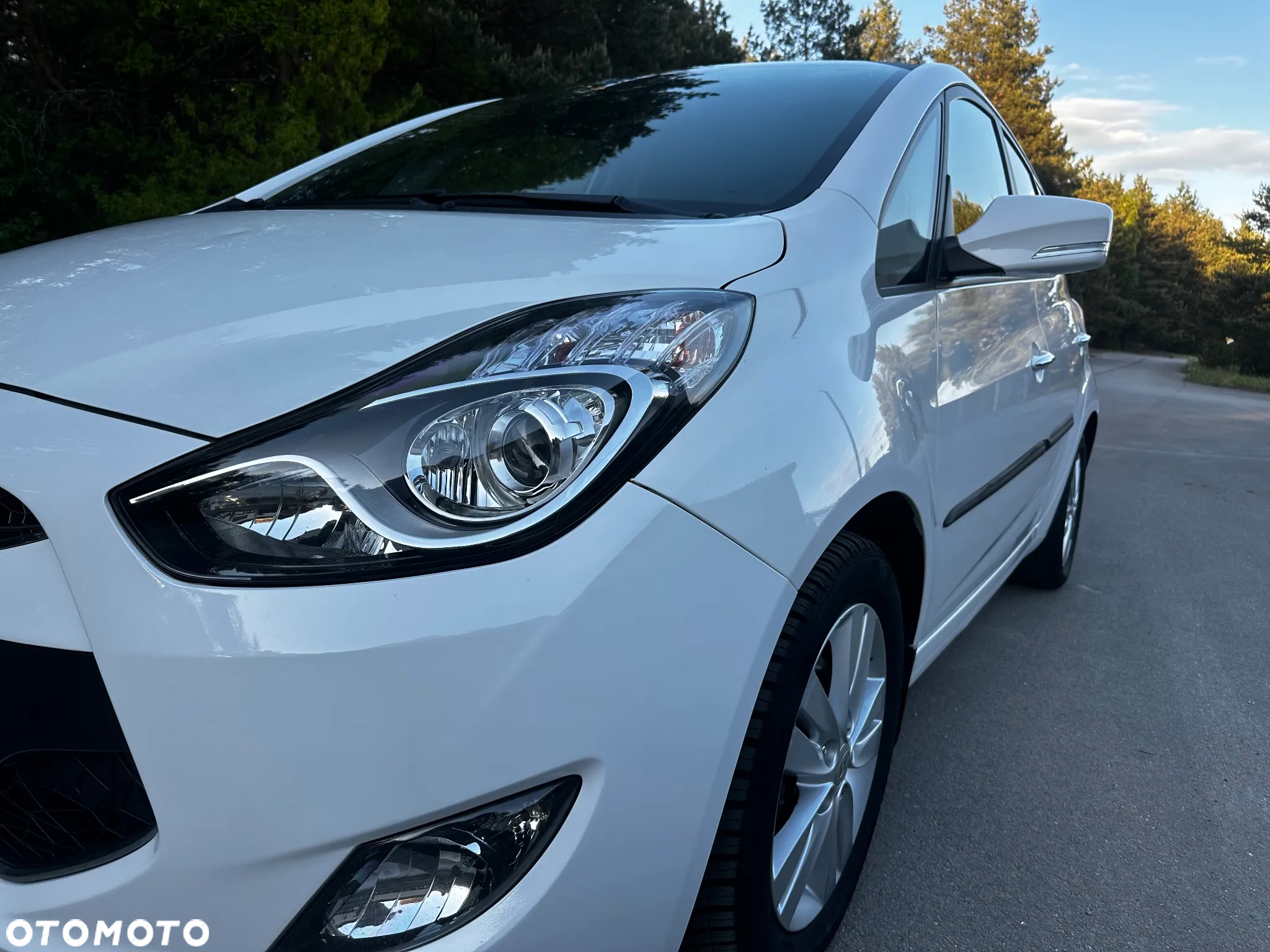 Hyundai ix20 1.6 CRDi blue Comfort - 13