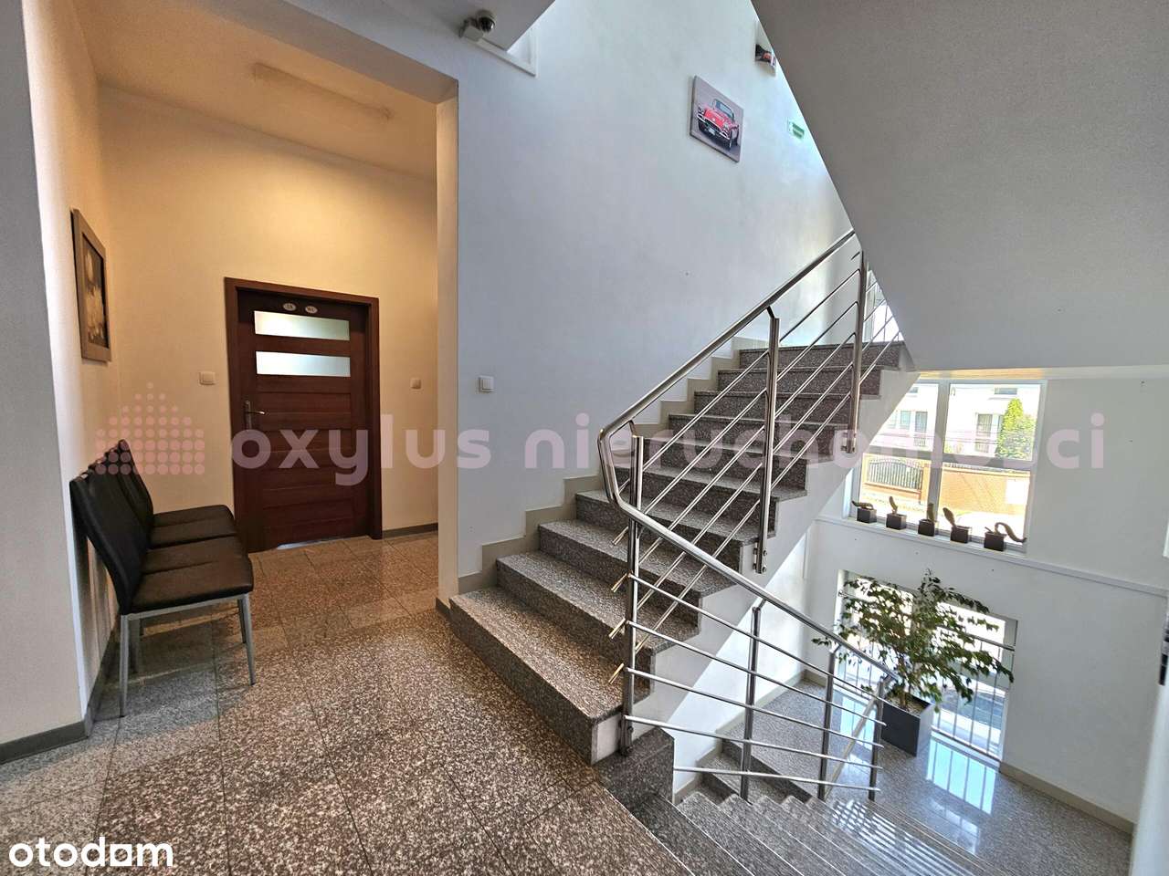 Budynek Użytkowy Rentowność 7,5% 250m od granicy Warszawy-10