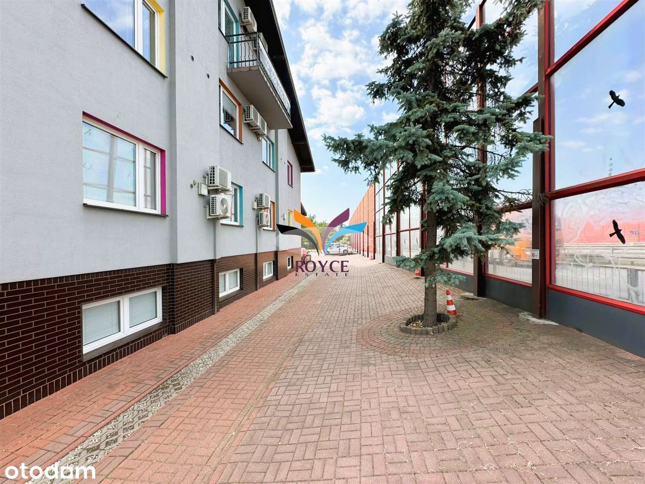 580m2 biurowiec 30 m. postojowych światłowód klim-0