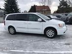 Chrysler Town & Country 3.6 Limited - 10