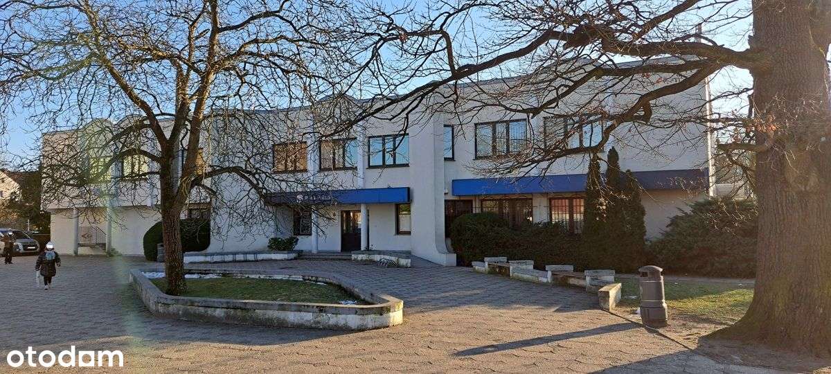 Nowy Tomyśl, ul. Tysiąclecia 1-0