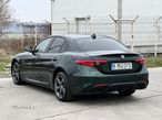 Alfa Romeo Giulia 2.0 Turbo AWD AT8 Veloce - 5