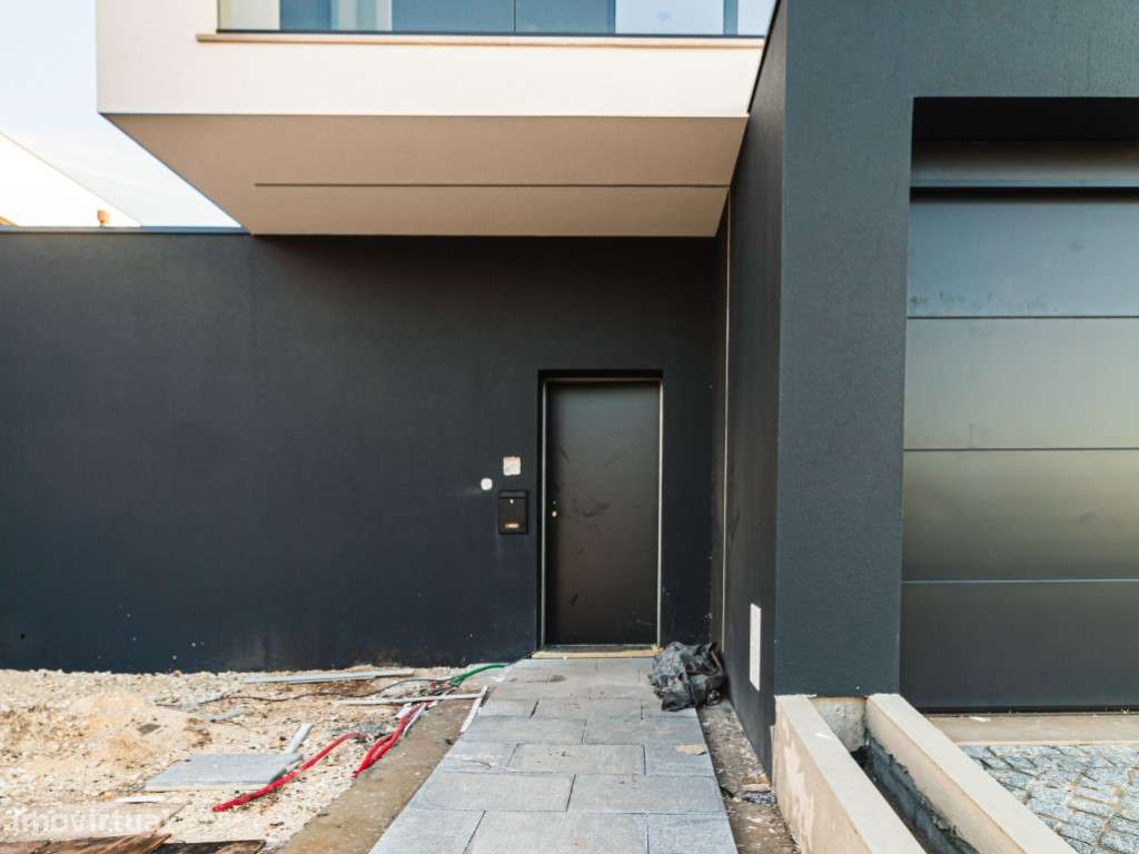 Moradia T4 em construção a poucos minutos de Coimbra!-33
