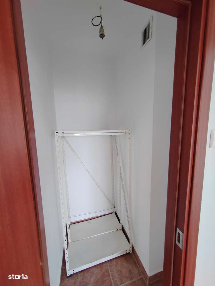 Vând apartament cu doua camere decomandat in Timișoara zona centrală-10
