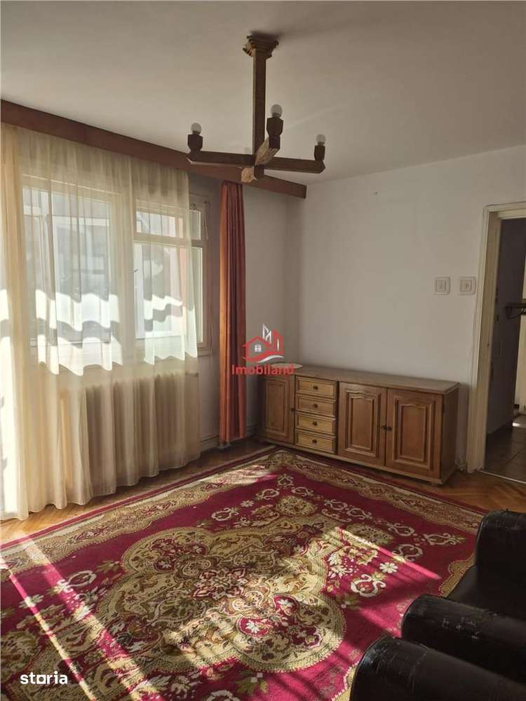 Apartament 3 camere zona Diana-0