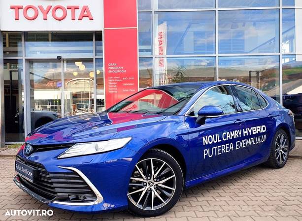 Toyota Camry 2.5 Hybrid Exclusive - 9