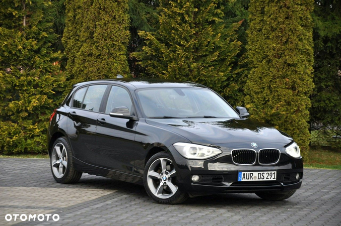 BMW Seria 1 118i Sport Line - 3