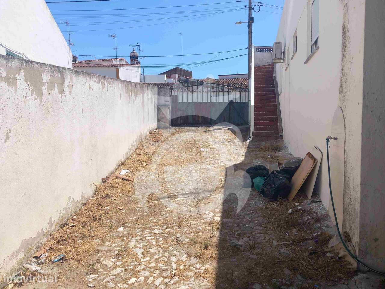 Moradia T4 com Terreno de 8.250m² - Serpa-18