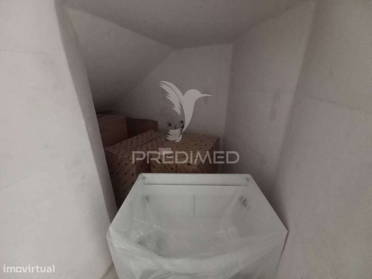 Apartamento T4 – Forte da Casa - Em renovação - Grande imagem: 4/16