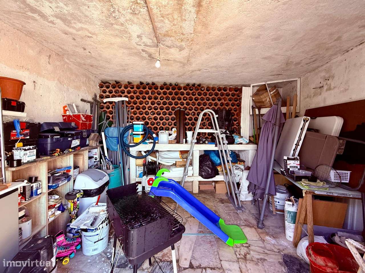 Moradia de 4 quartos, inserida num terreno com 367 m².-33