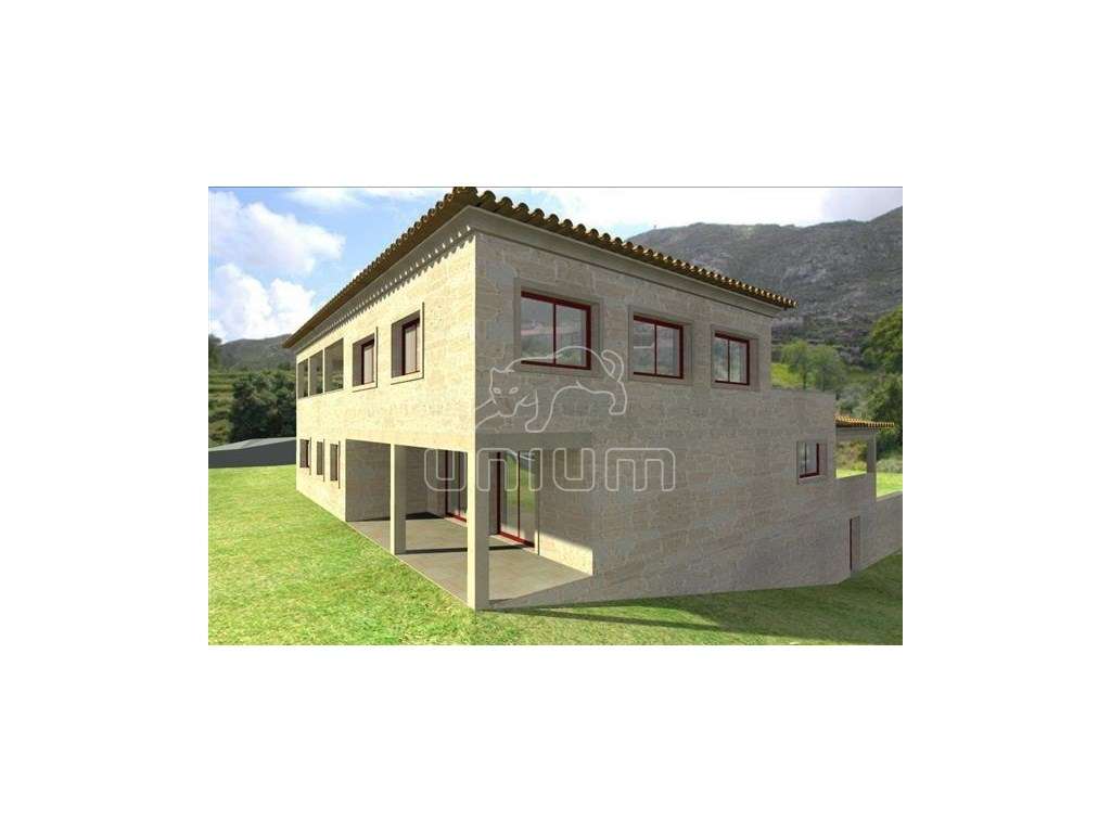 Moradia em pedra T4 - São Pedro Arcos - Grande imagem: 3/6