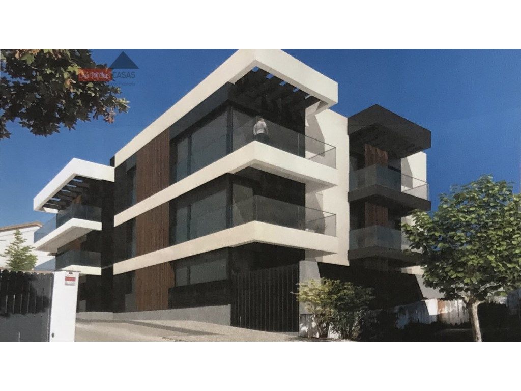 Apartamento T2 com garagem ao Vale das Flores