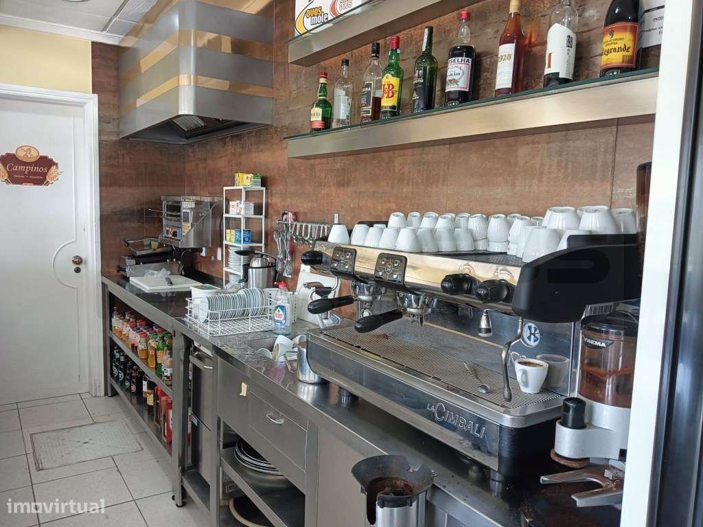 PADARIA / PASTELARIA PARA TRESPASSE - ESTARREJA - Grande imagem: 4/24