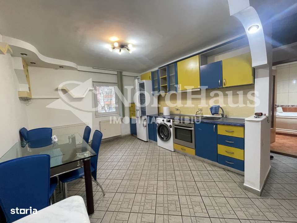 VANZARE – Apartament 3 camere decomandat | Zona Mihai Viteazu-3