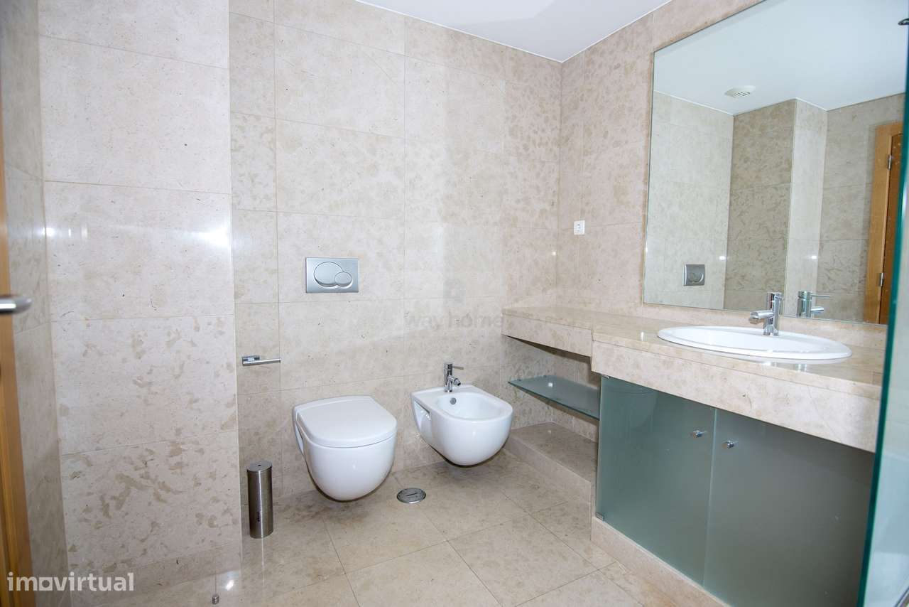 Apartamento T3 | Condomínio Privado Páteo Sá Miranda | Alto de Sto. Am-13