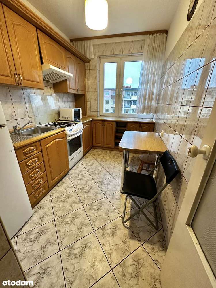 Duże i słoneczne w niskim bloku-2