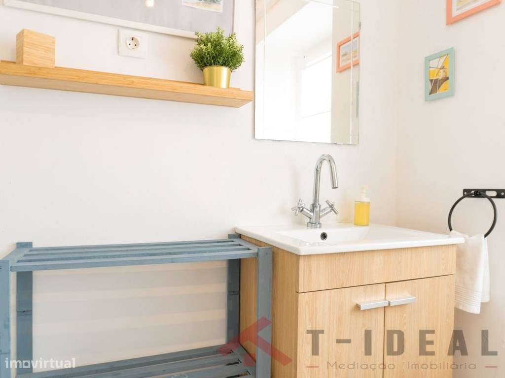 Moradia Renovada Perto Praias-29