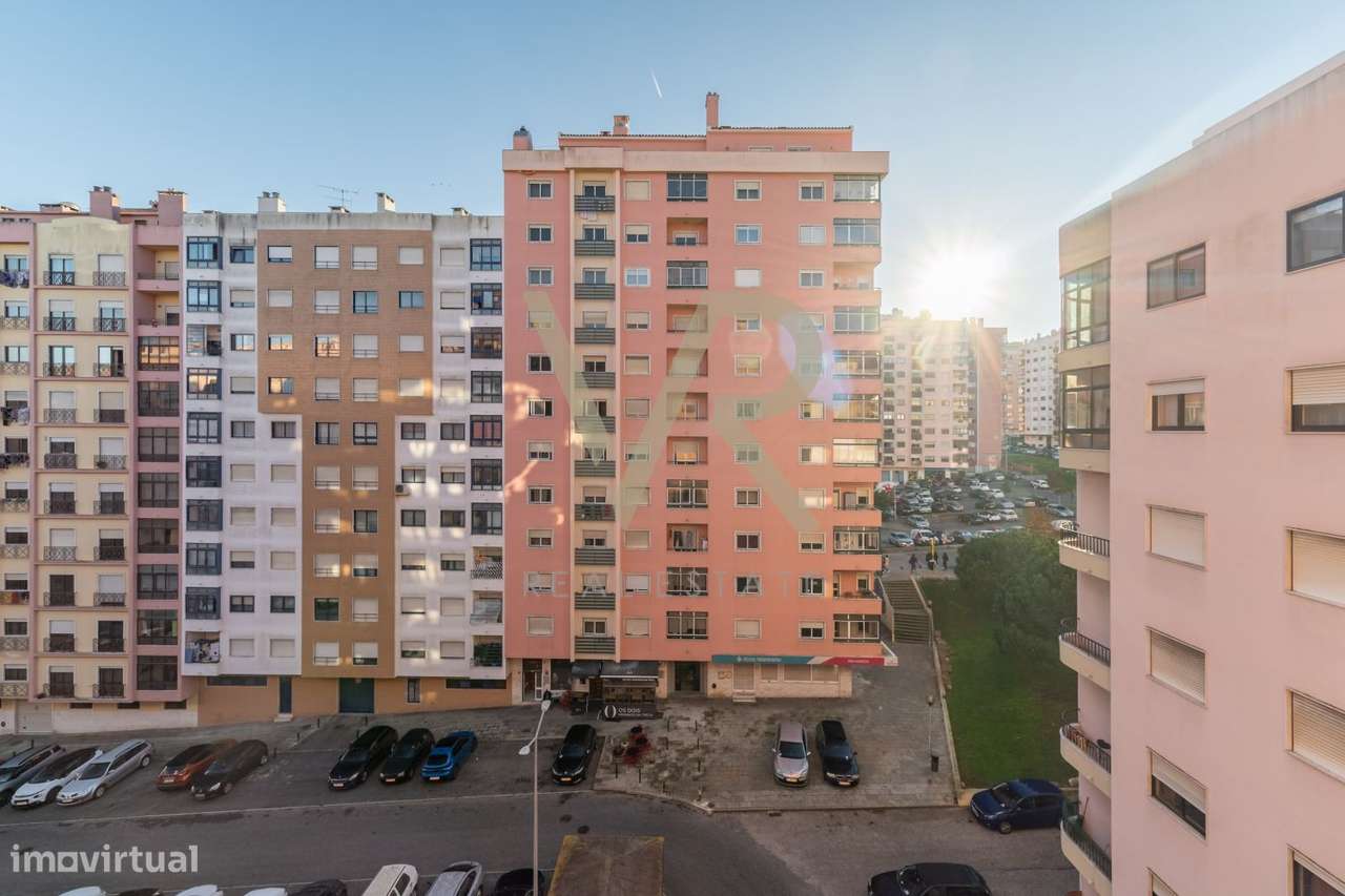 Apartamento T3 à venda em São Marcos – Conforto, luminosidade e lo-23