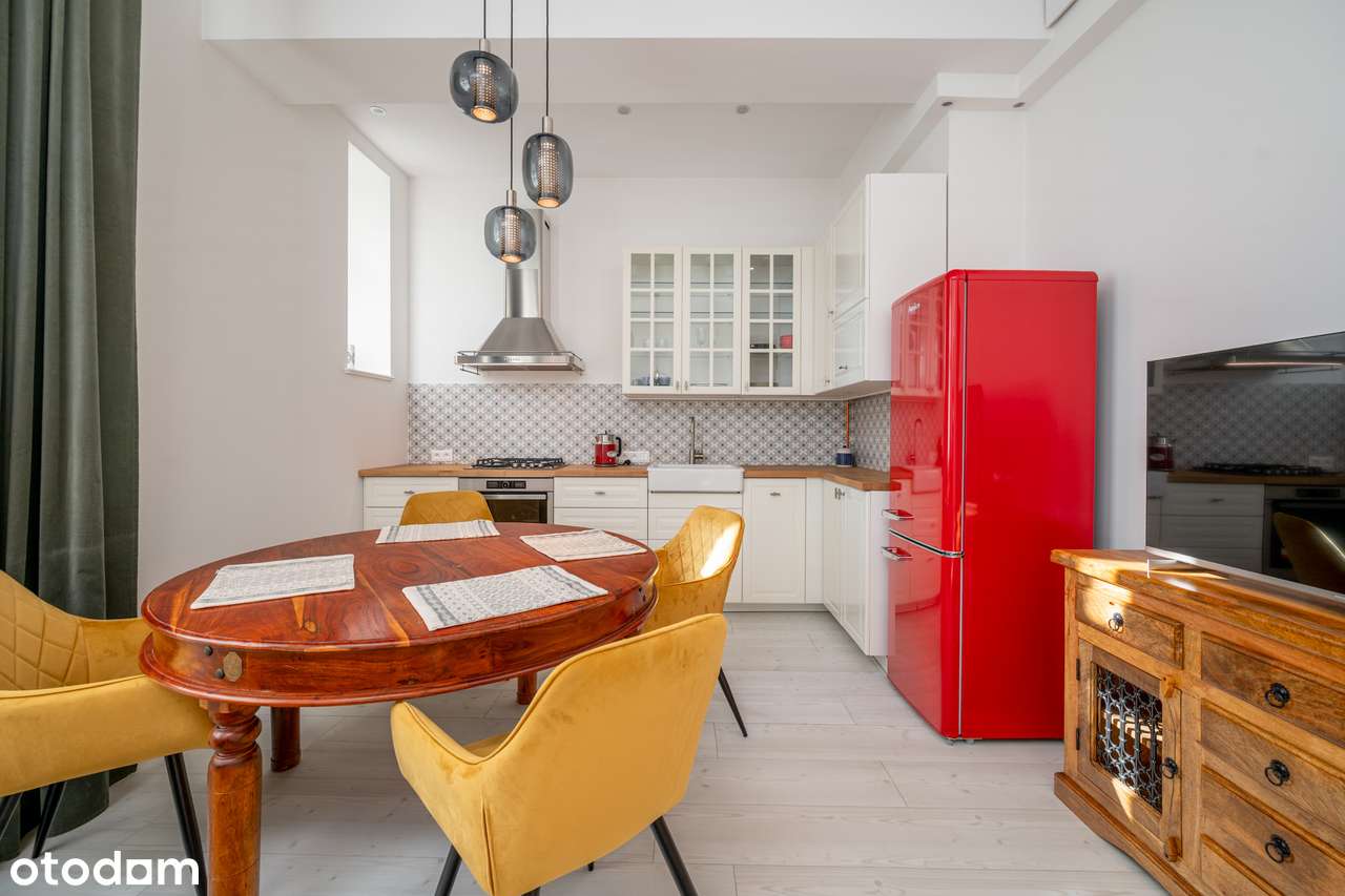 Na sprzedaż apartament w sercu Środmieścia!-1