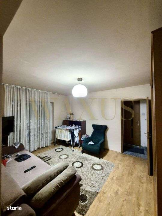 Apartament de 3 camere, parcare, beci, Zona Grigorescu - Imagine principală: 2/7