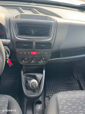 Opel Combo Tour 1.6 CDTI Cosmo - 12