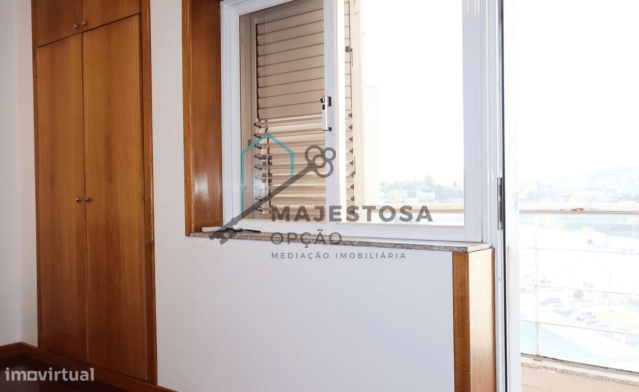 Apartamento T3 com Terraço Privado — Ferreiros, Braga-31