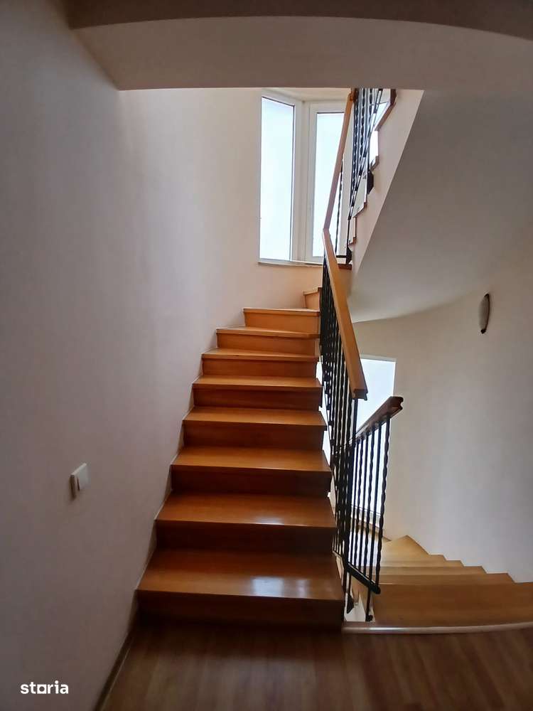 Ovidiu- Lac! Vila D+P+1, teren 436 mp-12