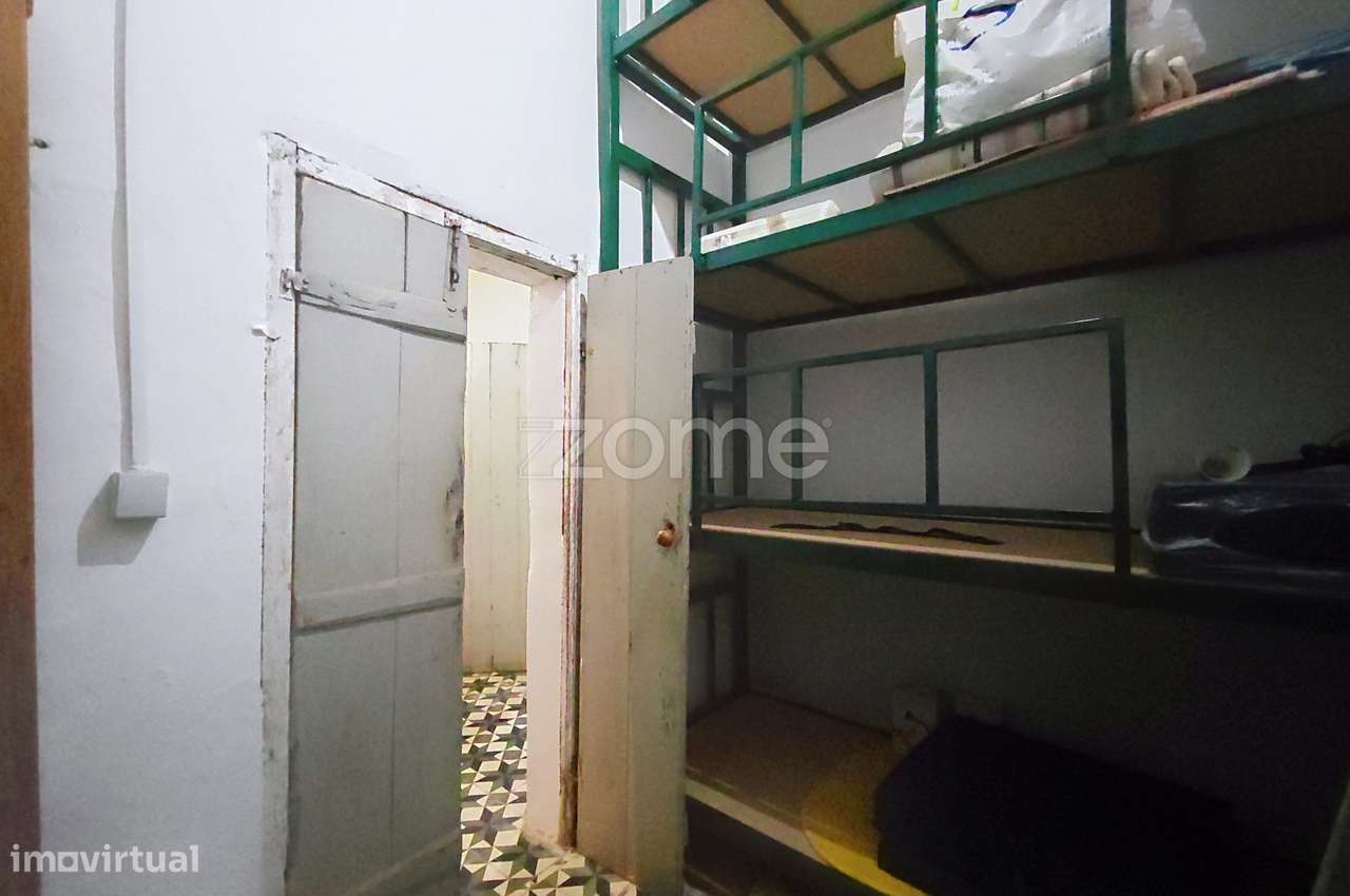 Moradia V2 no centro de São Marcos da Serra-17