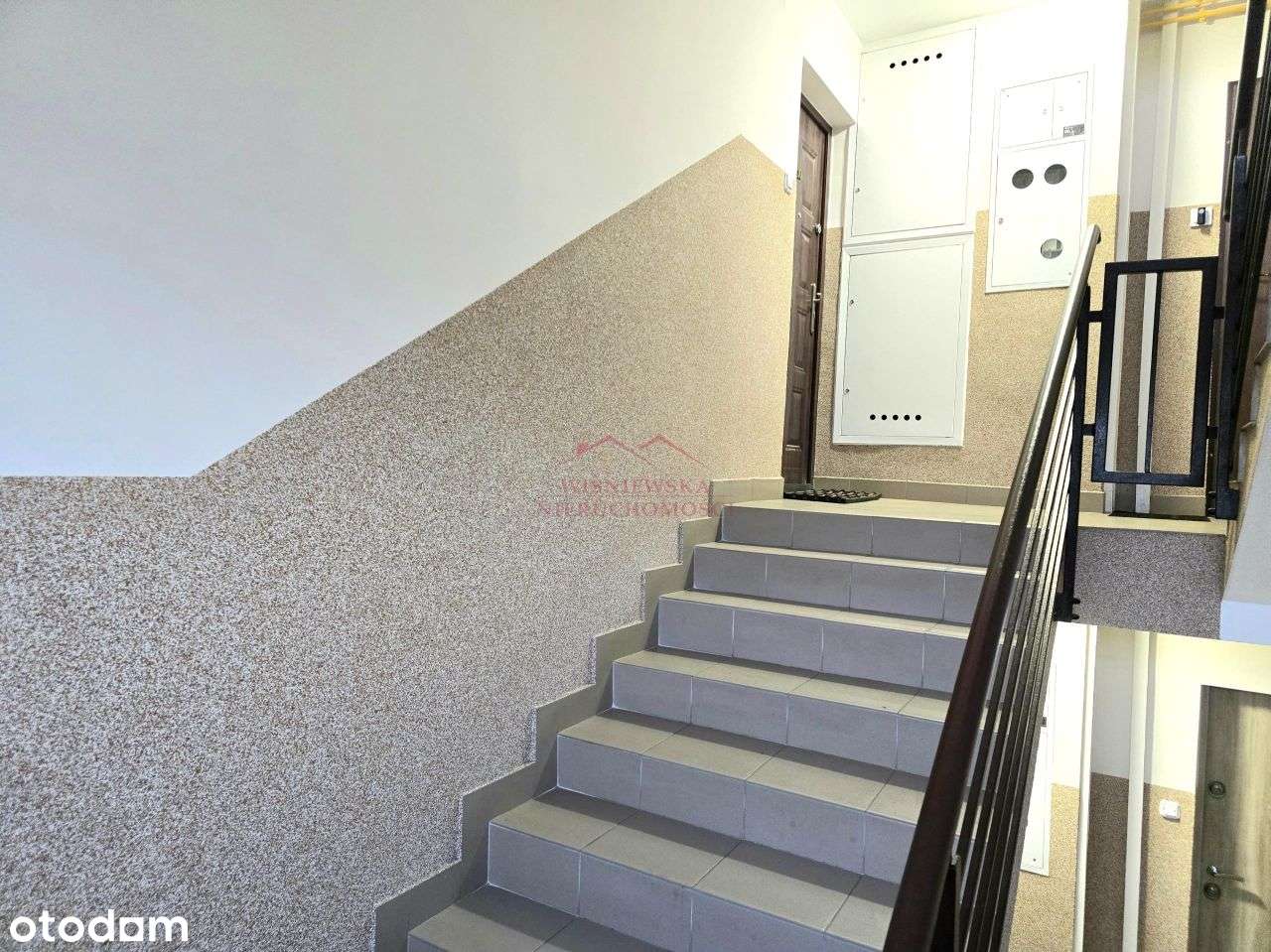 Na sprzedaż mieszkanie 3 pokoje.-13