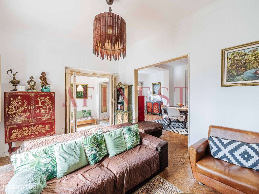 MORADIA T5 - PAREDE / ESTRADA PARA S. PEDRO DO ESTORIL - Grande imagem: 5/60