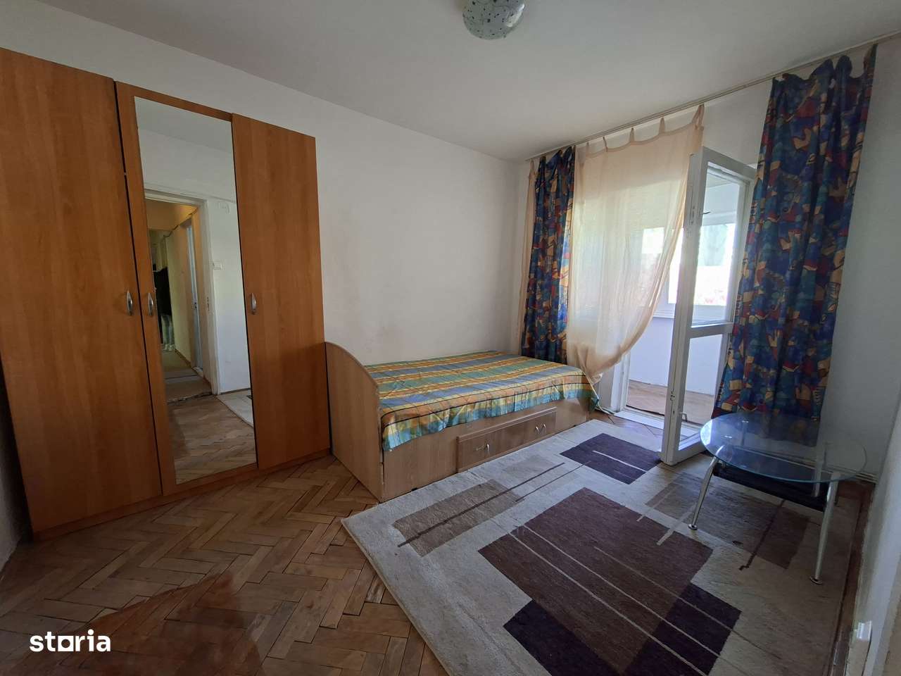 Apartament 3 camere cetate etaj 1-0