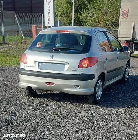 Peugeot 206 1.1E X-Line - 6