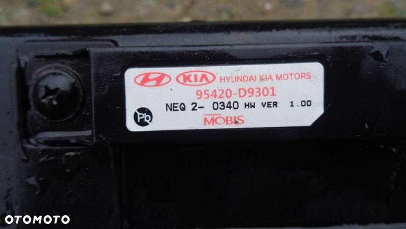 KIA SPOTAGE IV BELKA TYŁ 86631-F1500 WZMACNIACZ ANTENOWY 95420-D9301 - 5