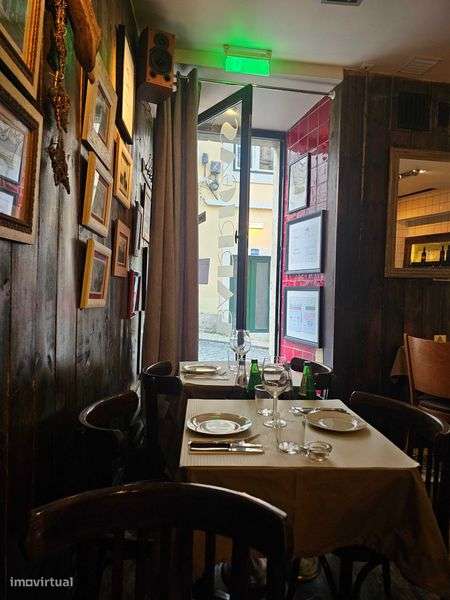 Espaço de restauração no centro/ TRESPASSE /Extraçao de fumos - Grande imagem: 5/7