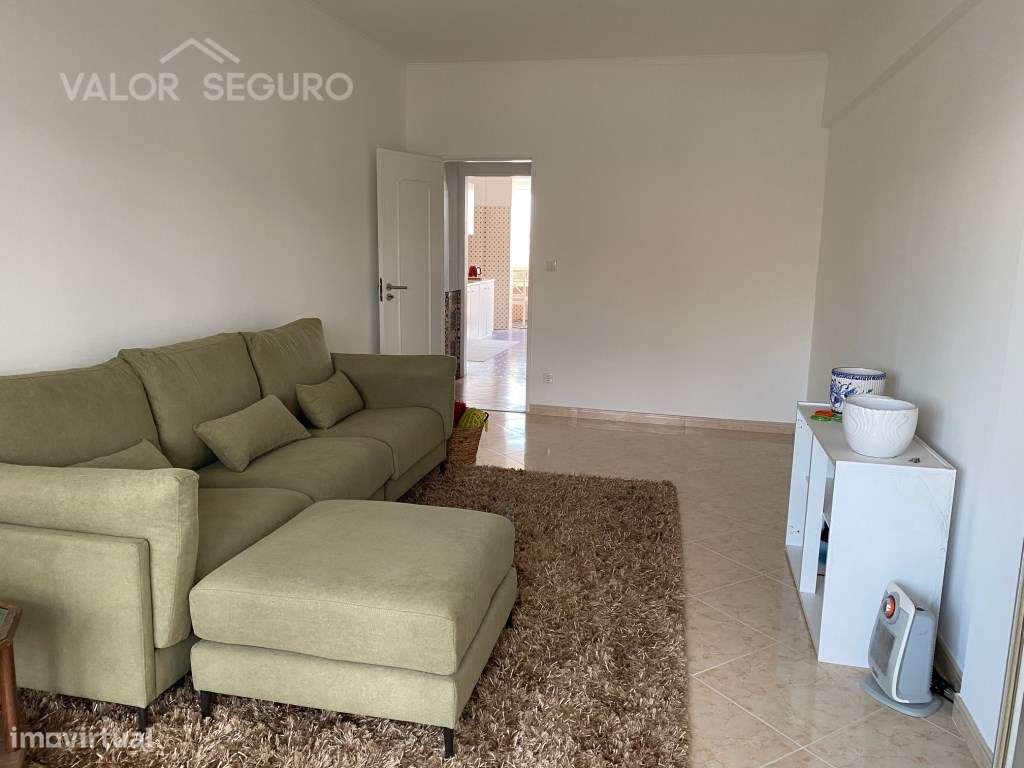 Apartamento T2 com terraço em Rana, São Domingos de Rana - Grande imagem: 2/33