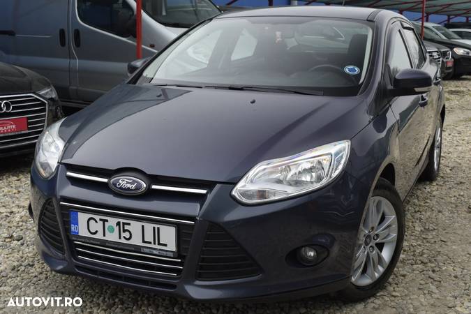 Ford Focus 1.6 TDCi DPF Sport - 3