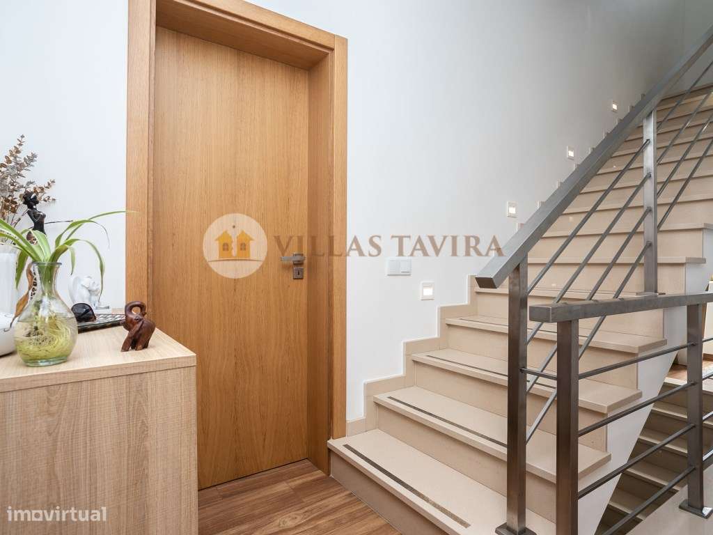 Moradia T3- Terraços- Garagem- Cave-25