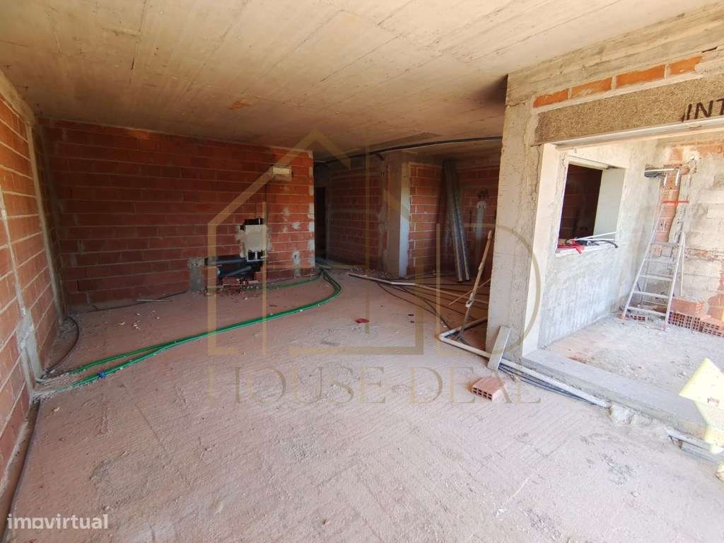 EXCELENTE Apartamento T1 com logradouro. Vale de Milhaços. Corroios - Grande imagem: 4/18