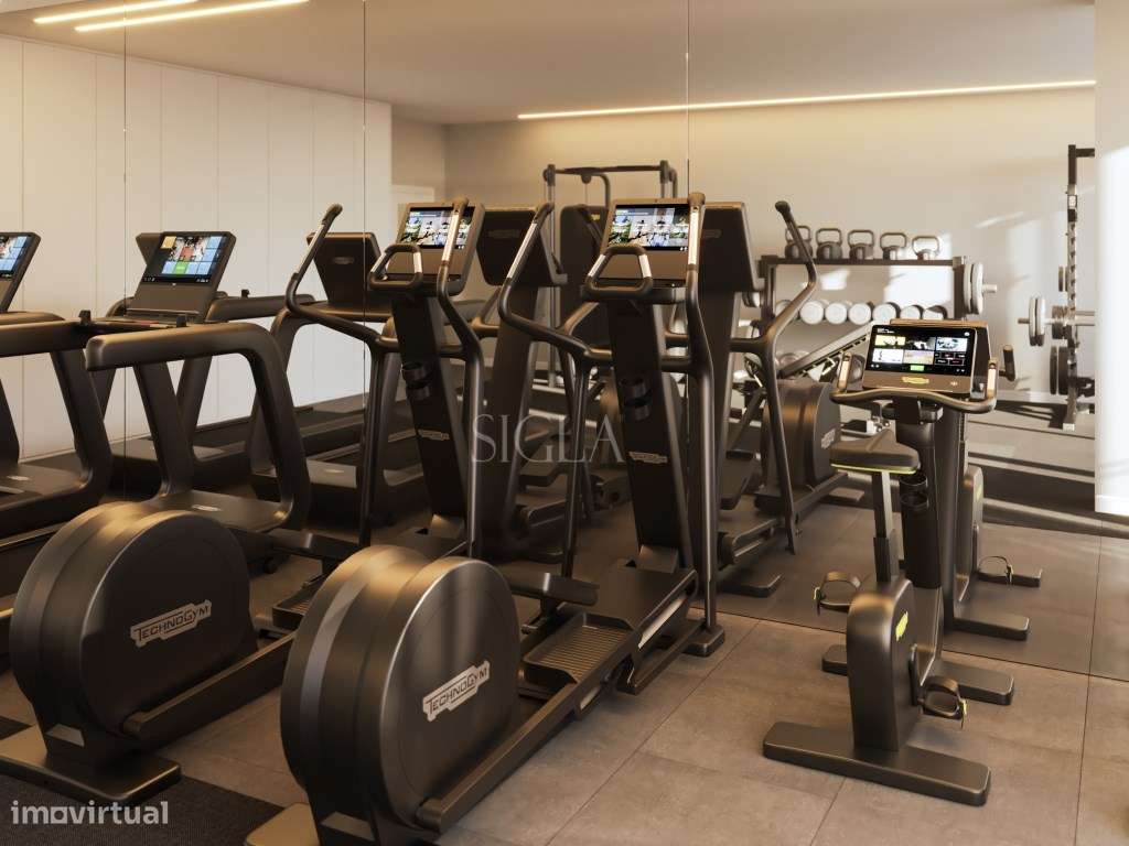 T1 em Primeira Linha de Mar-30