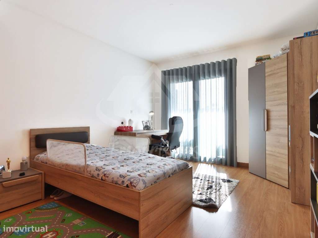 T3 Exclusivo no Blue Garden, Sacavém | 186 m² de Conforto e Elegância-24
