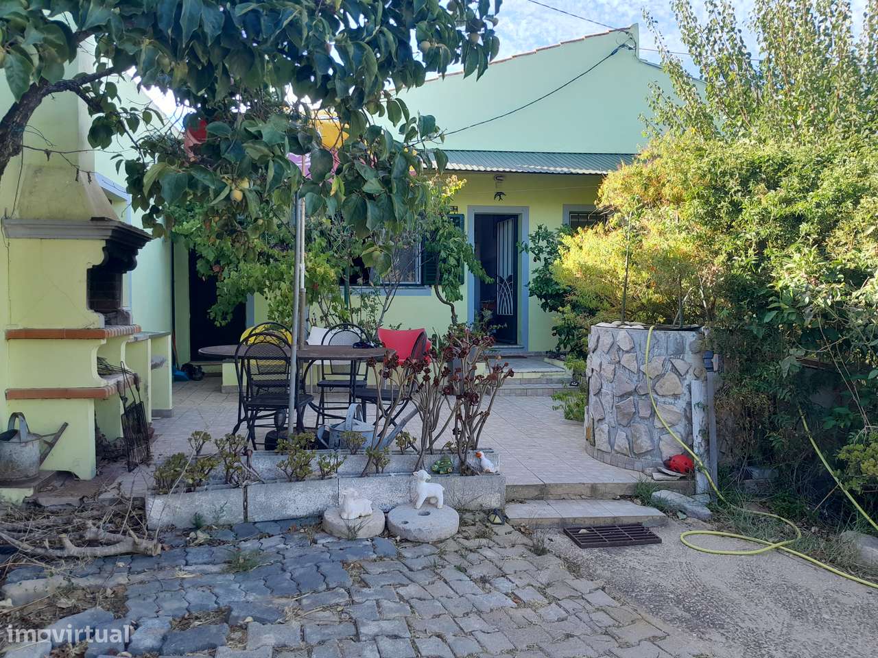 Moradia T3 C/ 10.000M2 Terreno C/ Furo-29