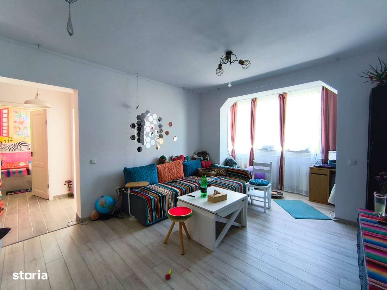 Apartament 2 camere, 50mp, etaj 1, complet renovat - Langa piata STAR - Imagine principală: 2/14