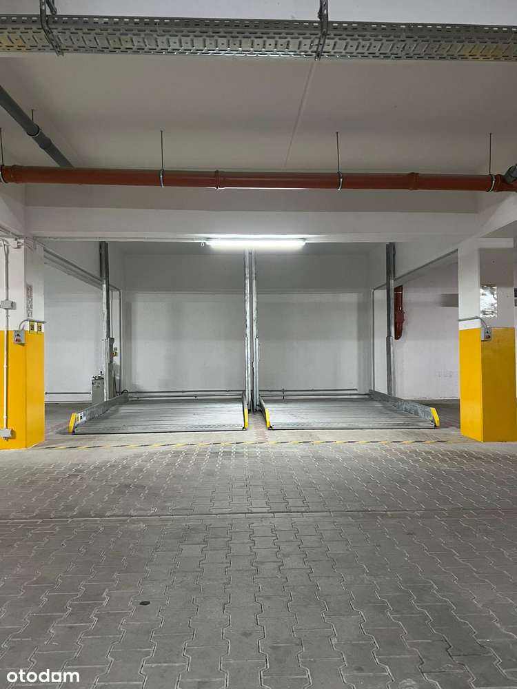 Komfortowe miejsce postojowe na dwa samochody w garażu podziemnym - Pełny obrazek: 4/7